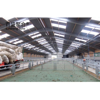 Structure en acier préfabriqué bâtiment de ferme de moutons bâtiment de ferme Conception en acier à faible teneur en carbone Q235