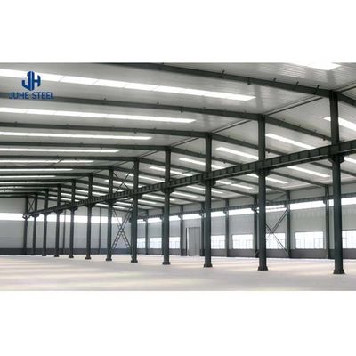 Construction de bâtiments métalliques préfabriqués
