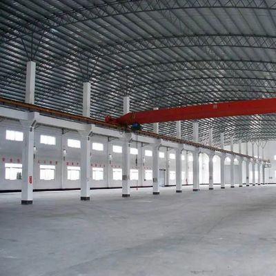 Construction préfabriquée de structures en acier pour le stockage de chevaux