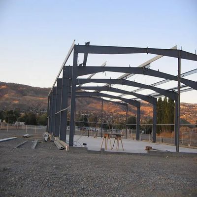 Structure en acier d'entrepôt préfabriqué avec cadre en acier léger et performances imperméables