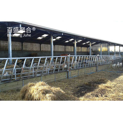 Maison modulaire préfabriquée pour le stockage des moutons, avec couleurs personnalisées et tolérance ± 1%