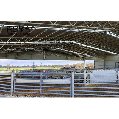 Structure en acier galvanisée préfabriquée pour les vaches, poulets et moutons