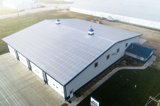 Q235B Usine de fabrication préfabriquée de structures métalliques en acier atelier de vente entrepôt de stockage