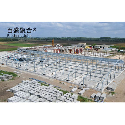 Structure en acier préfabriquée de toiture à traverse de grange