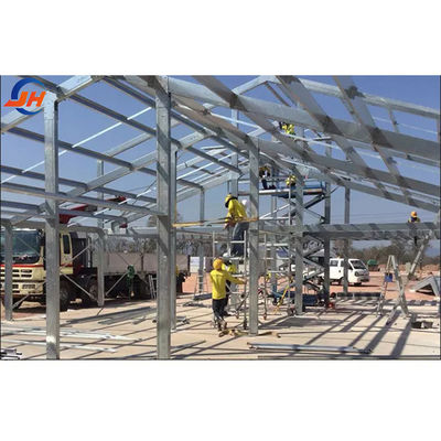 Fabrication de structures en acier Construction Galvanisée entrepôt de suspension préfabriqué à large portée