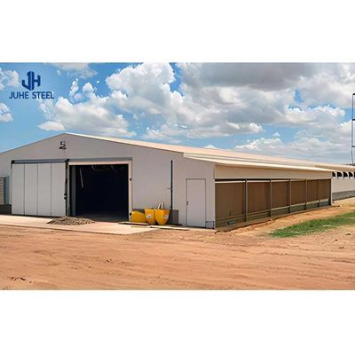 Atelier de construction préfabriquée de structures en acier pour les entrepôts agricoles
