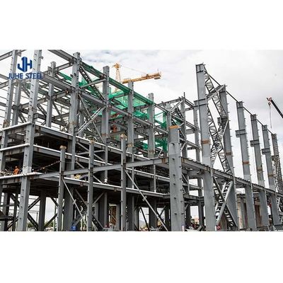 Structure en acier entièrement personnalisée pour un espace maximal fabriquée selon la norme GB