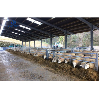 Porte coulissante chèvre mouton structure en acier ferme pour la charge du vent 200 Km/h et le bétail