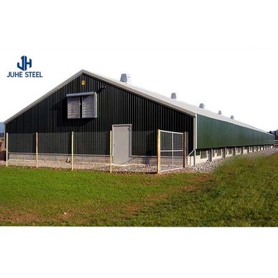 Q235 Q355B Steel Livestock Shelter Poultry Farm La mise en page est conçue par Close House Chicken Farm