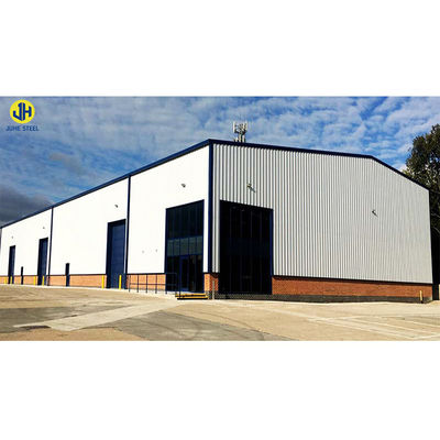 Garage pour la construction de bâtiments pratiques