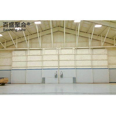 Hangar d'avion préfabriqué avec structure en acier peint et fenêtre en alliage d'aluminium