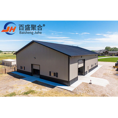 Panneau sandwich d'isolation Structure en acier préfabriquée préfabriquée Garage automobile